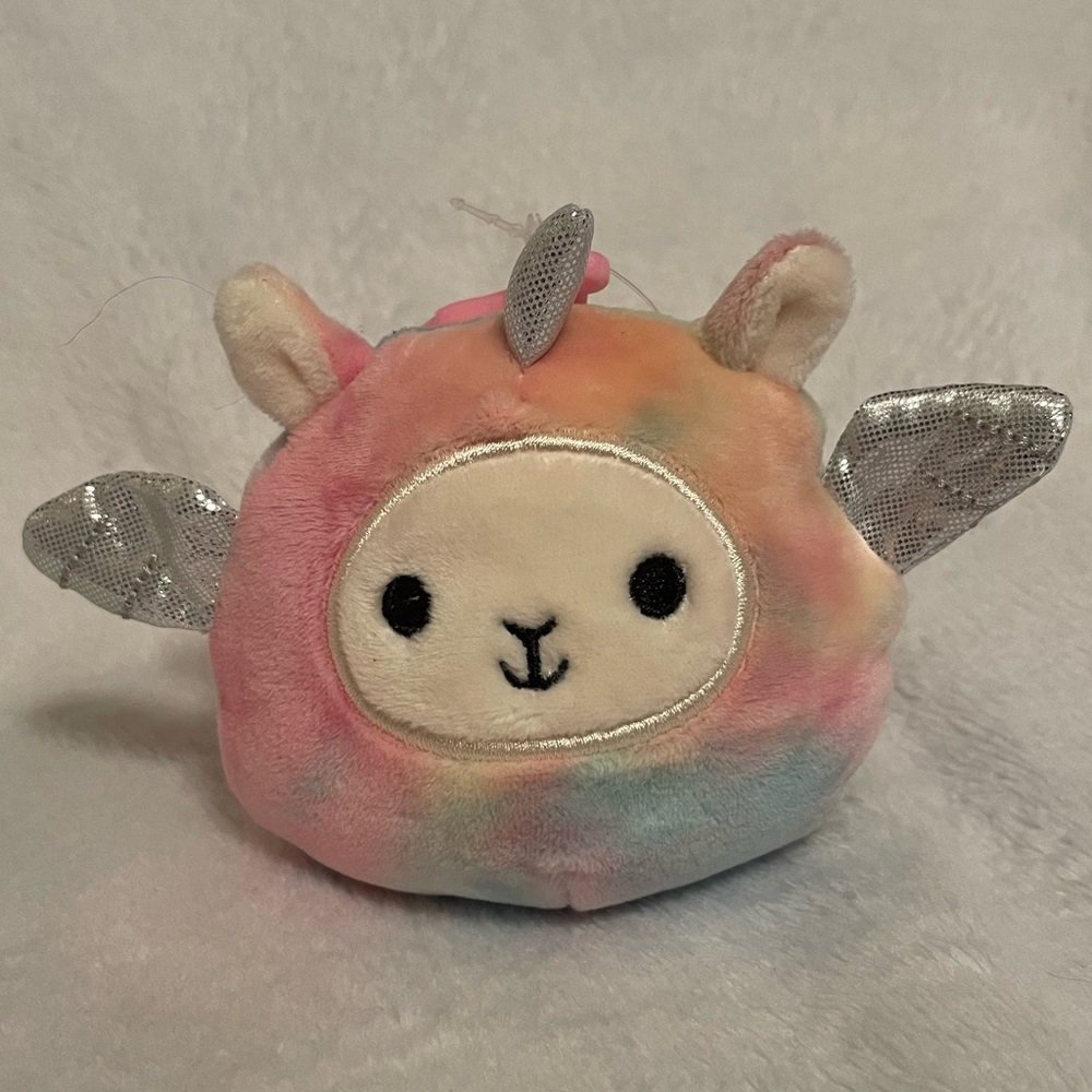 NWT Squishmallow Clip Lucy-May the Llama Pega-corn